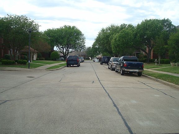 5th image of 7805 Straits Dr