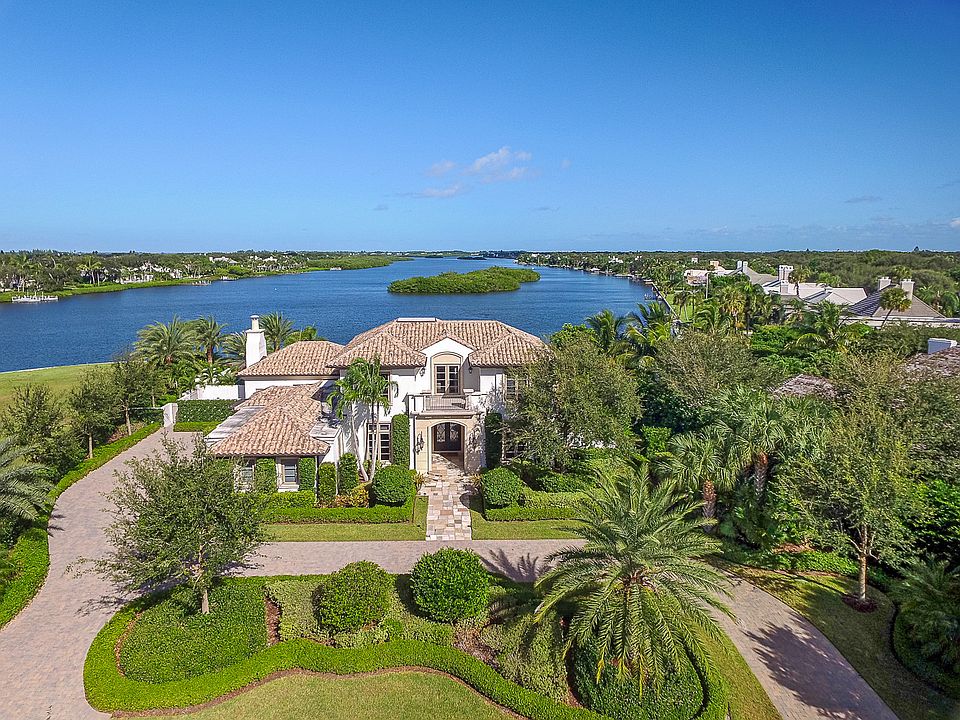 1st image of 331 Palmetto Point