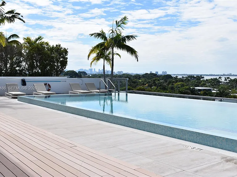 9940 W Bay Harbor Dr #6D — Photo 30