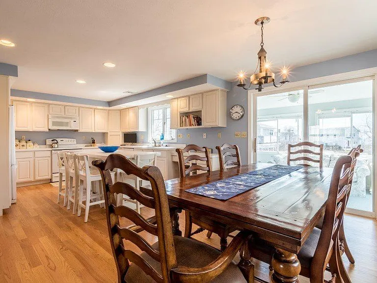 Open dining area
