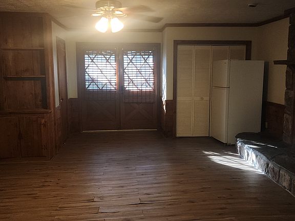 2nd image of 6061 Rockbridge Rd #4