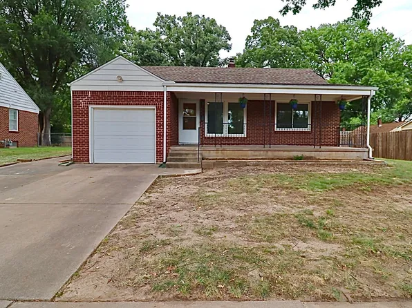 5116 E Larry Ln, Wichita, KS 67218