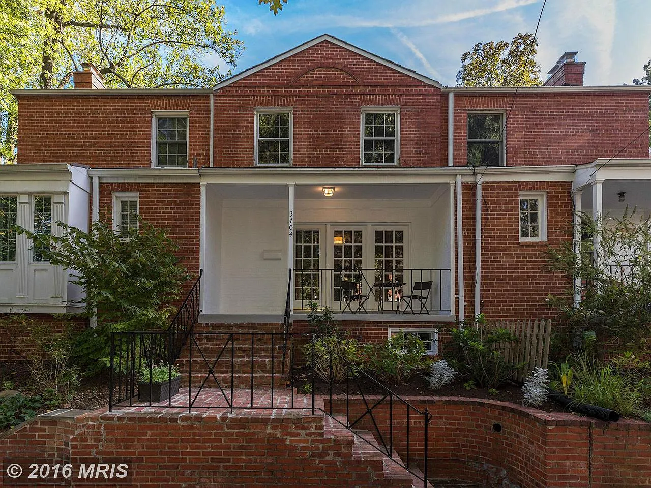 3704 Jocelyn St NW photo 1
