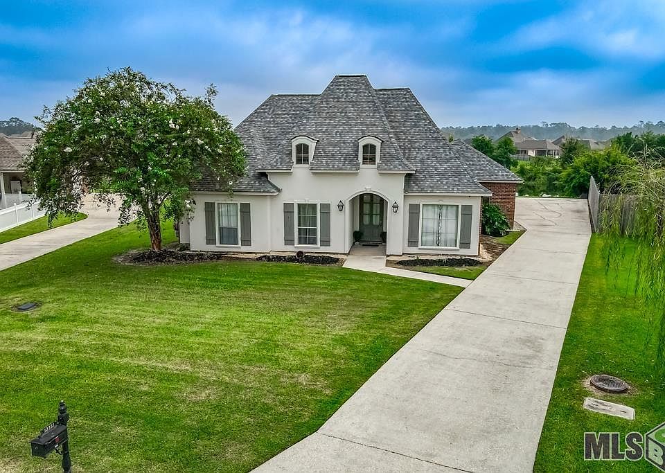 1st image of 10351 Crooked Creek Ln