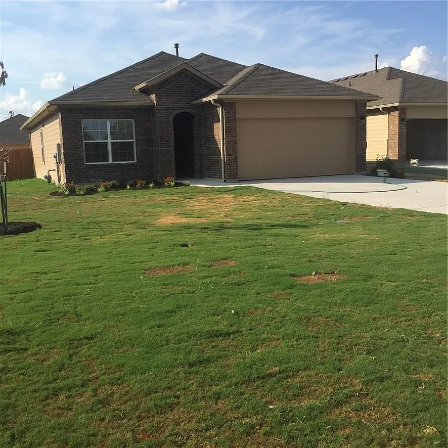 3 bed, 2.0 bath, 1508 sqft, $1,825 — Photo 3