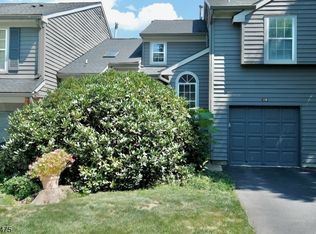 12B Andover Cir, Princeton, NJ 08540