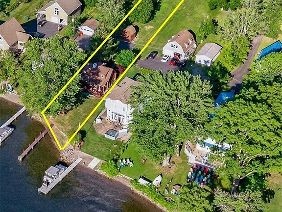 2nd image of 5154 Blue Heron Way