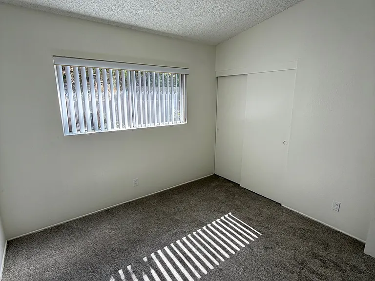 4515 Revillo Way — Photo 11
