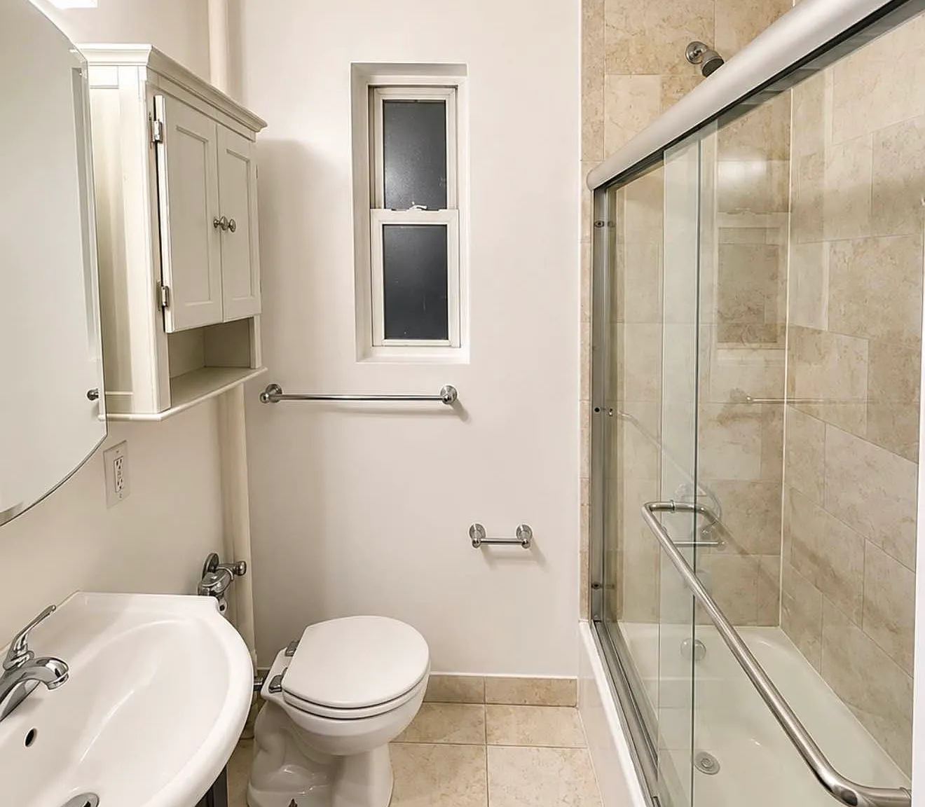525 East 81st Street — Photo 3