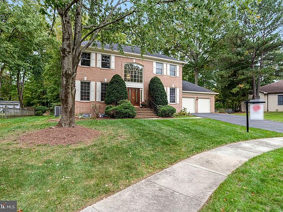 5th image of 2757 Saint Elliott Ct