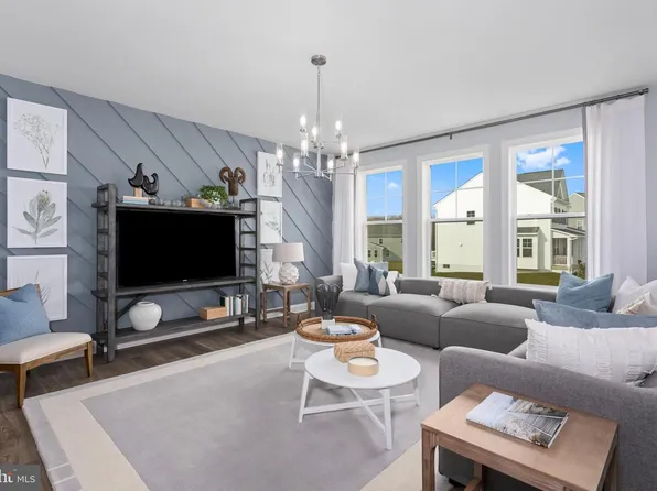 200 Hillsdale Pl, Martinsburg, WV 25403