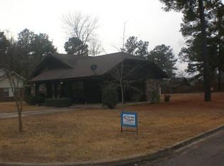 907 Daniel Ave, Broken Bow, OK 74728