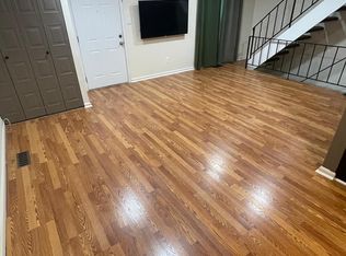 21 Woodenbridge Ct, Reisterstown, MD 21136