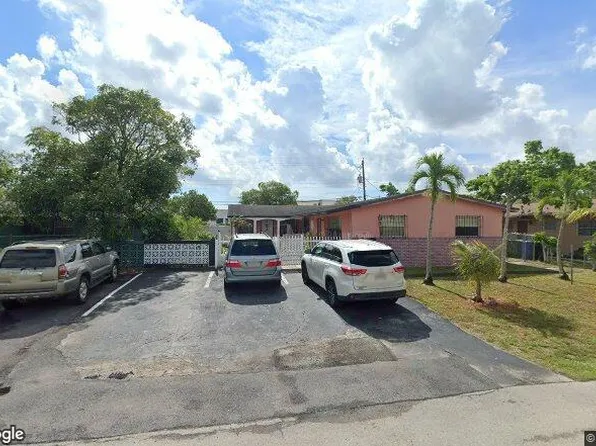 310 SW 27th Terrace #1-2, Fort Lauderdale, FL 33312