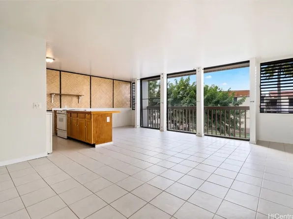 84-718 Ala Mahiku St APT 83B, Waianae, HI 96792