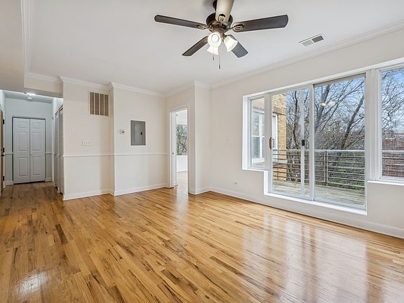 2nd image of 4602 N Monticello Ave APT 3E