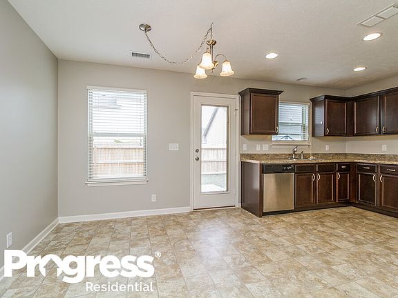 4th image of 5228 Nancy Seward Dr