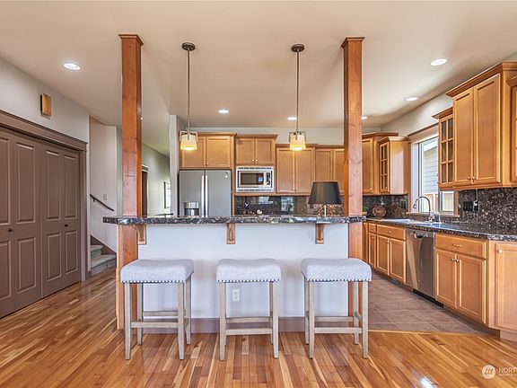 5th image of 2888 Blue Heron Lane