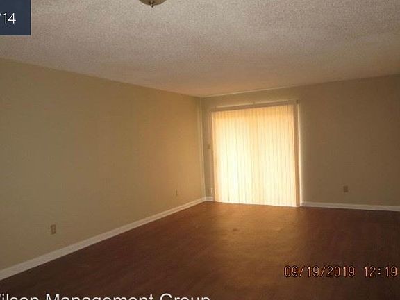 3rd image of 927 Hughey St