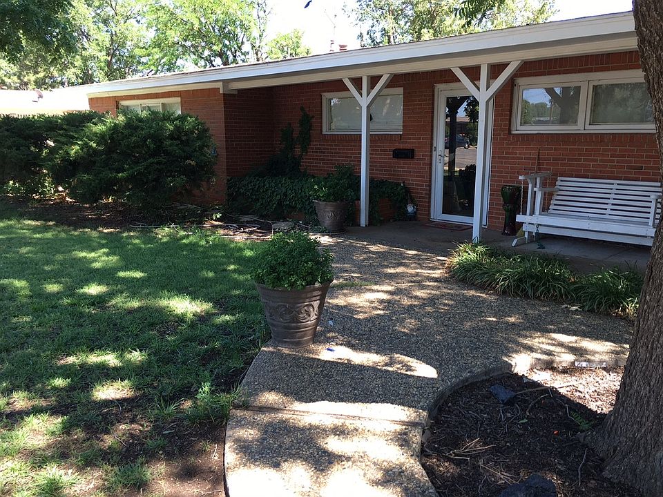 2nd image of 4001 47th St