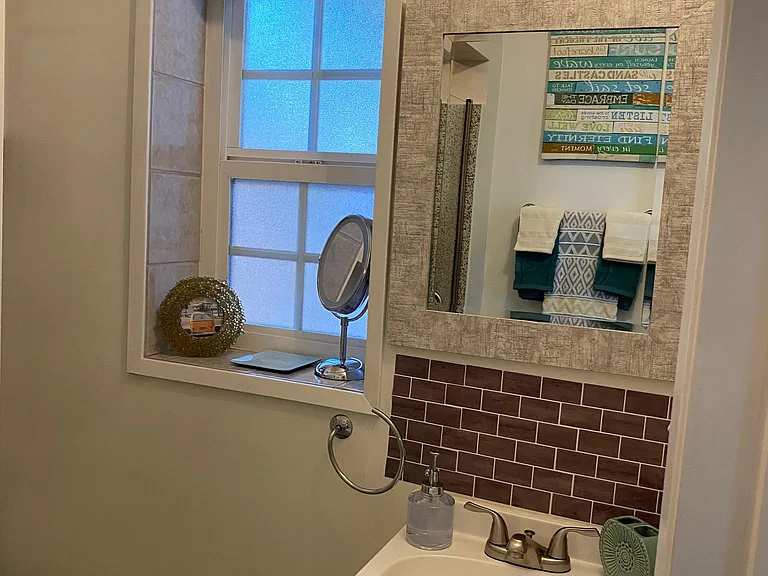 2227 Bolinas St #2 — Photo 20