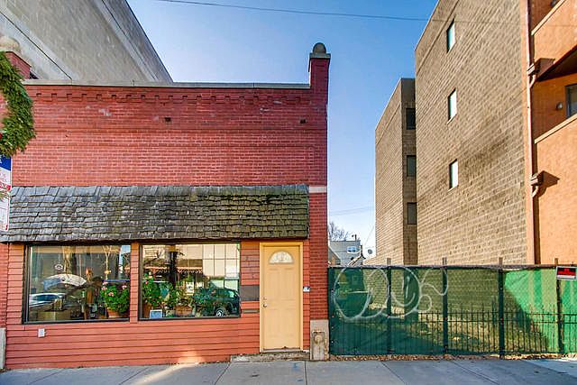 1st image of 2151 W Belmont Ave