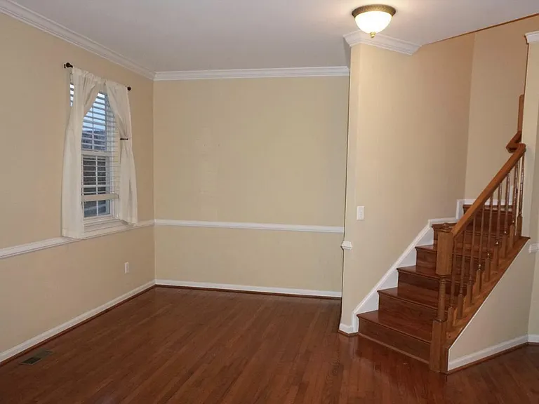 1469 Fawn Hollow Ln — Photo 7