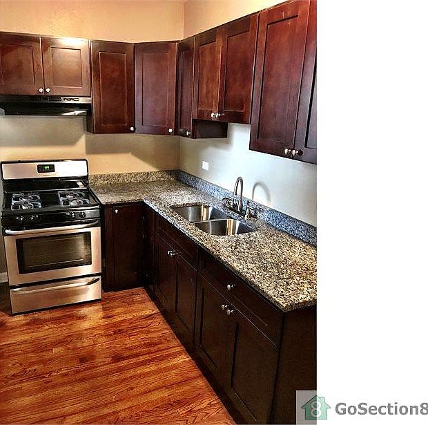 1st image of 11041 S Vernon Ave #1