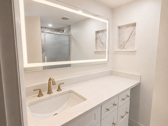 5th image of 2141 P St NW APT 304