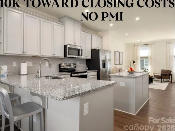 6304 Cleburne Ct, Charlotte, NC 28217