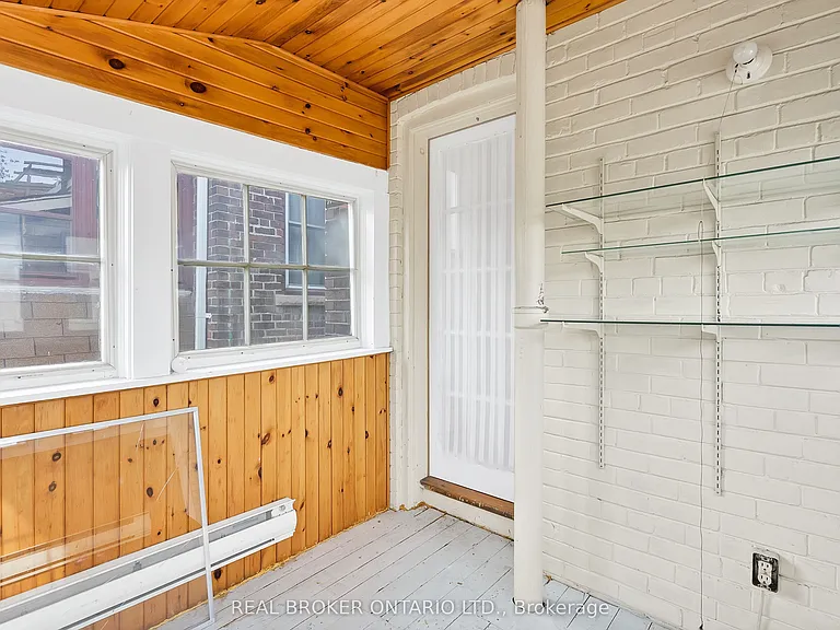 25 Dixon Ave #MAIN — Photo 36