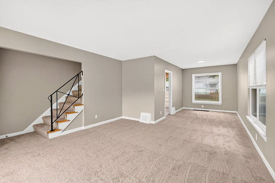 3444 Kimberly Avenue - 1 — Photo 2