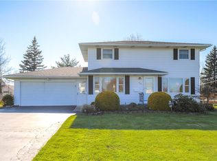 235 Arcadia Pkwy, Rochester, NY 14612