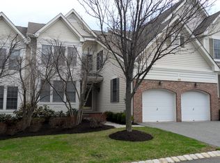 80 Schindler Way, Fairfield, NJ 07004
