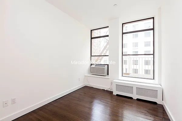 Rented by Mirador Real Estate | media 35