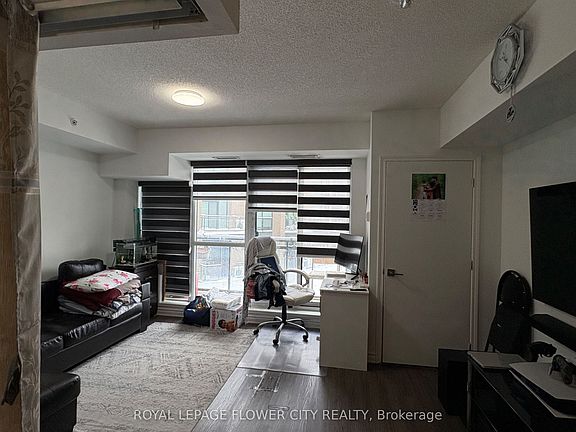4th image of 1 Falaise Rd #206