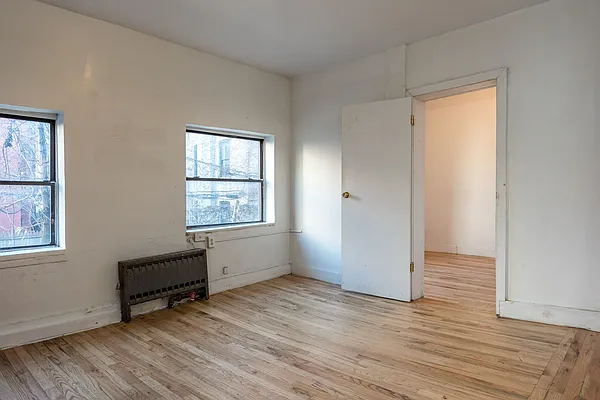 Rented by Nooklyn NYC LLC | media 32