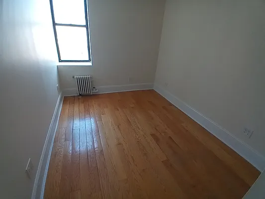 Rented by Sido New York LLC | media 7