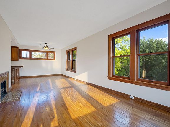 4th image of 709 Portland Ave APT 306
