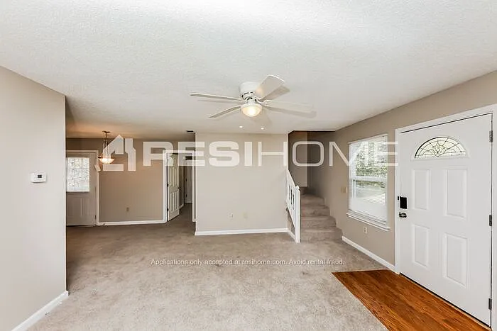 2406 Iron Horse Dr — Photo 6