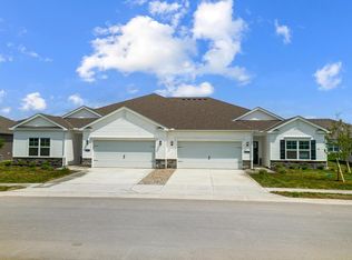 417 Helena Dr #158A, Plain City, OH 43064