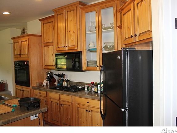 3rd image of 2755 Rainhaven Dr NW