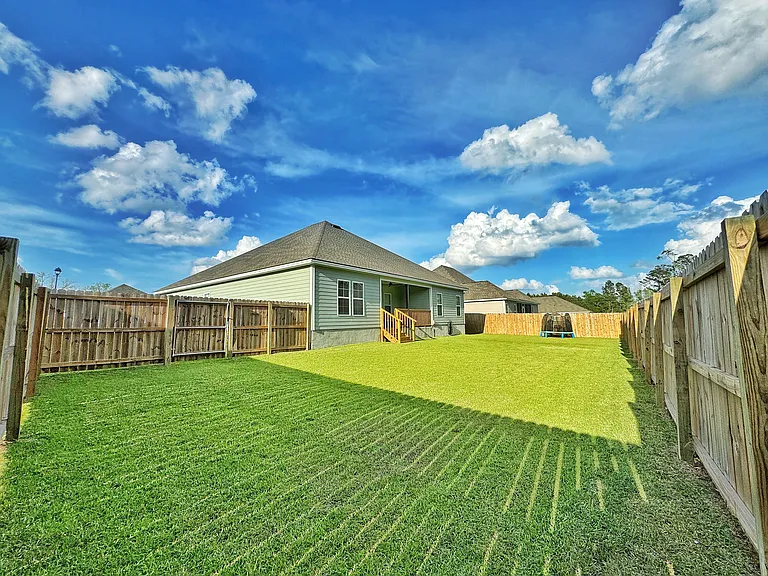 3017 Dowington Dr — Photo 41