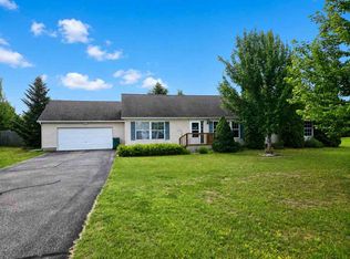 5110 Church Hill Dr, Charlevoix, MI 49720