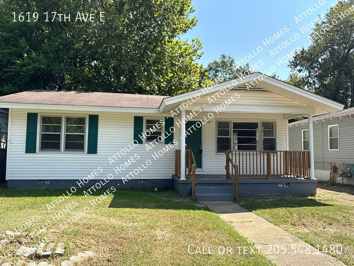 Charming 2-Bedroom Home with Covered Porch | East Tuscaloosa — Photo 1