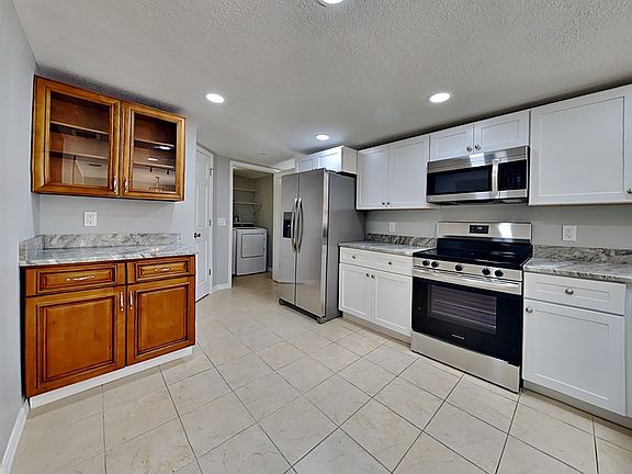 4th image of 4402 W Sevilla St