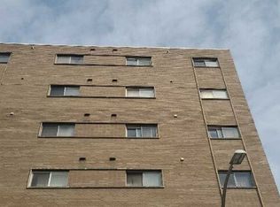 7449 Washington St APT 305, Forest Park, IL 60130