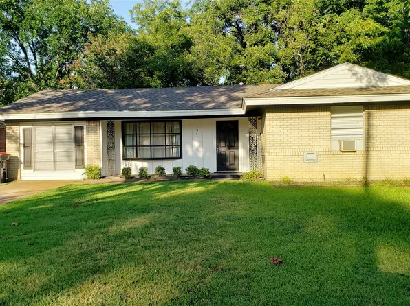 194 29th St NW, Paris, TX 75460