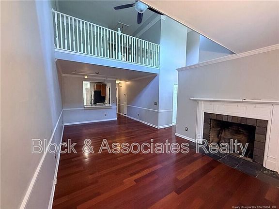 4th image of 155 S Ashe St