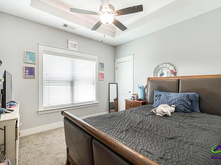 306 Rustic Live Oak Trl — Photo 28